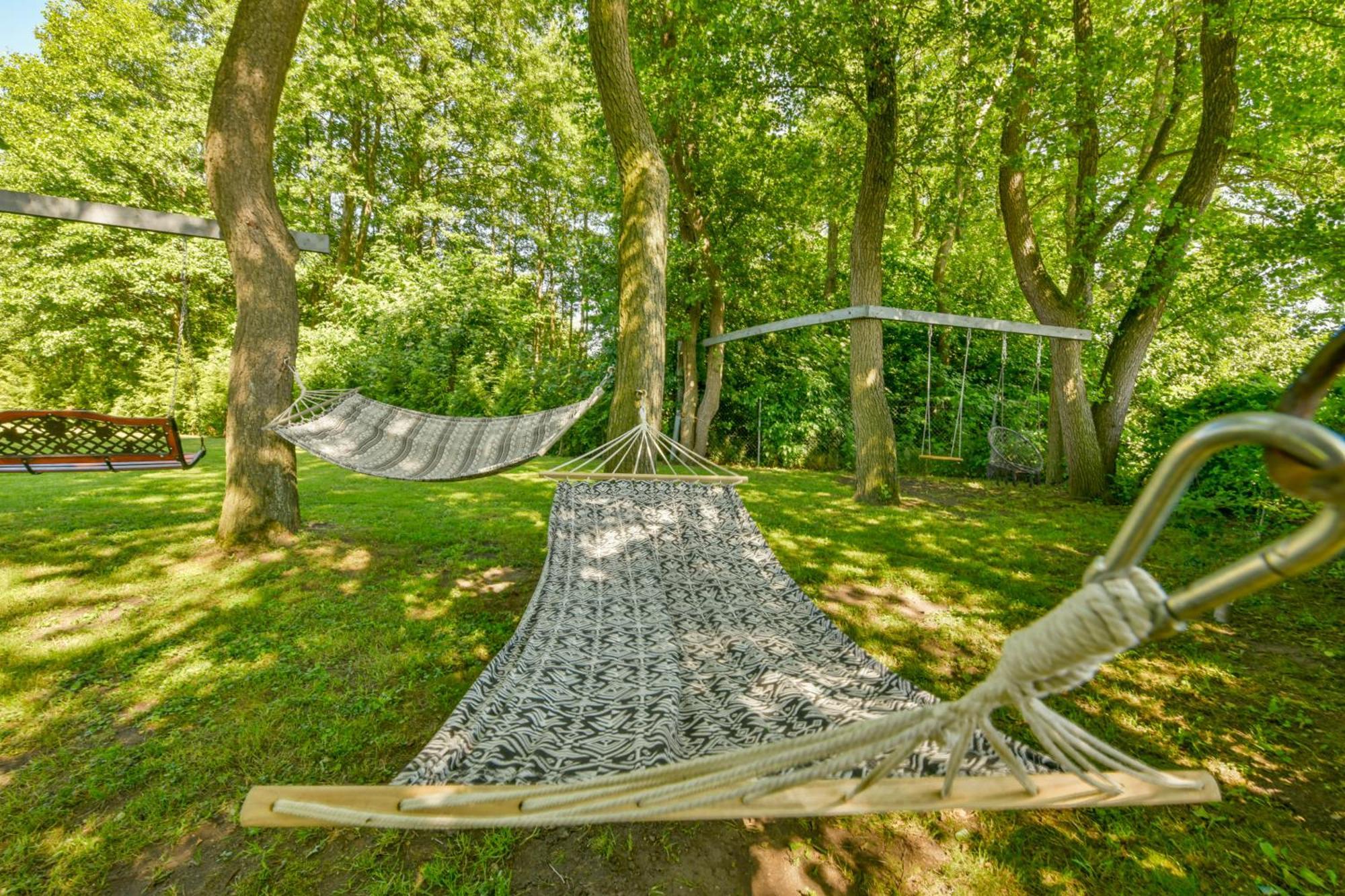 Domki, Apartamenty I Restauracja Wloczega Гонски Экстерьер фото