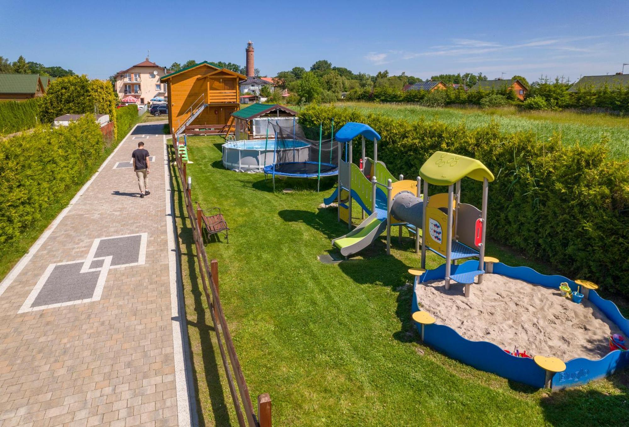 Domki, Apartamenty I Restauracja Wloczega Гонски Экстерьер фото